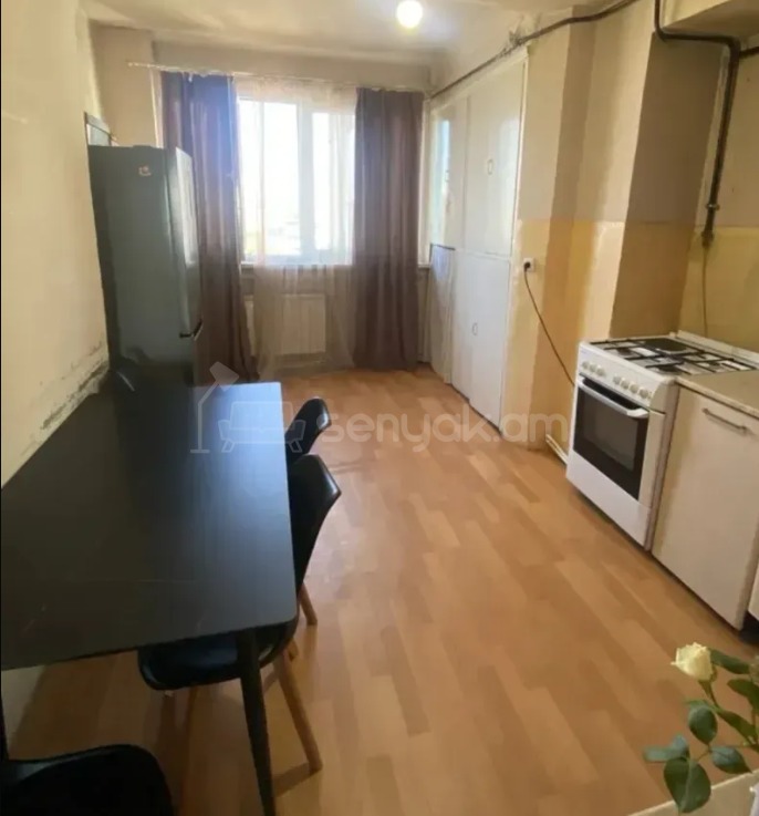 2 Սենյականոց Բնակարան, 72քմ, 7/10 հարկ, Կապիտալ Վերանորոգված