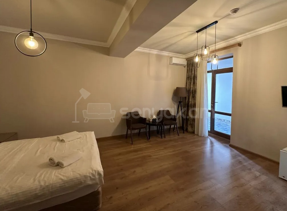 1 Սենյականոց Բնակարան Նորակառույցում, 28քմ, 4/6 հարկ, Դիզայներական Վերանորոգված