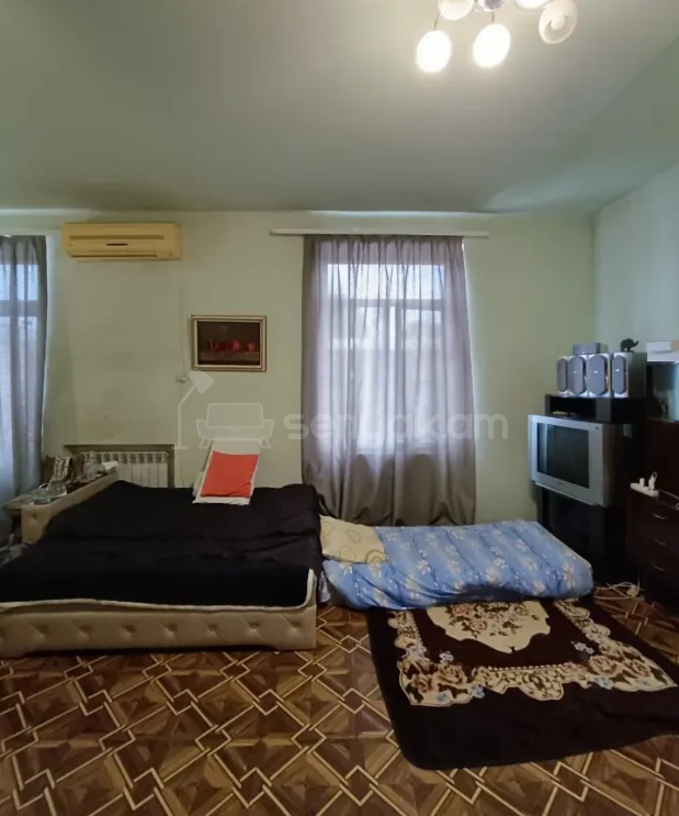 2 Սենյականոց Բնակարան Քարե Շենքում, 69քմ, 4/4 հարկ, Կոսմետիկ Վերանորոգված