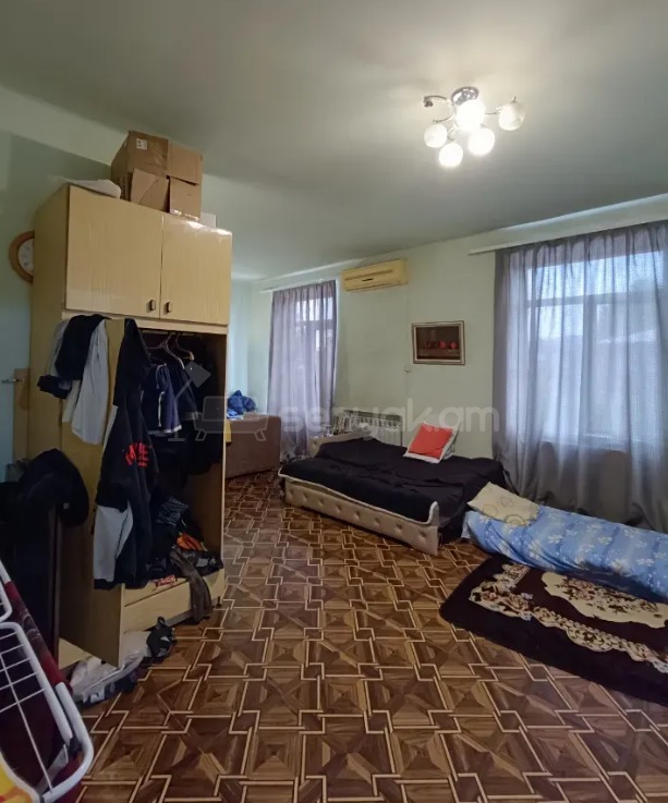 2 Սենյականոց Բնակարան Քարե Շենքում, 69քմ, 4/4 հարկ, Կոսմետիկ Վերանորոգված