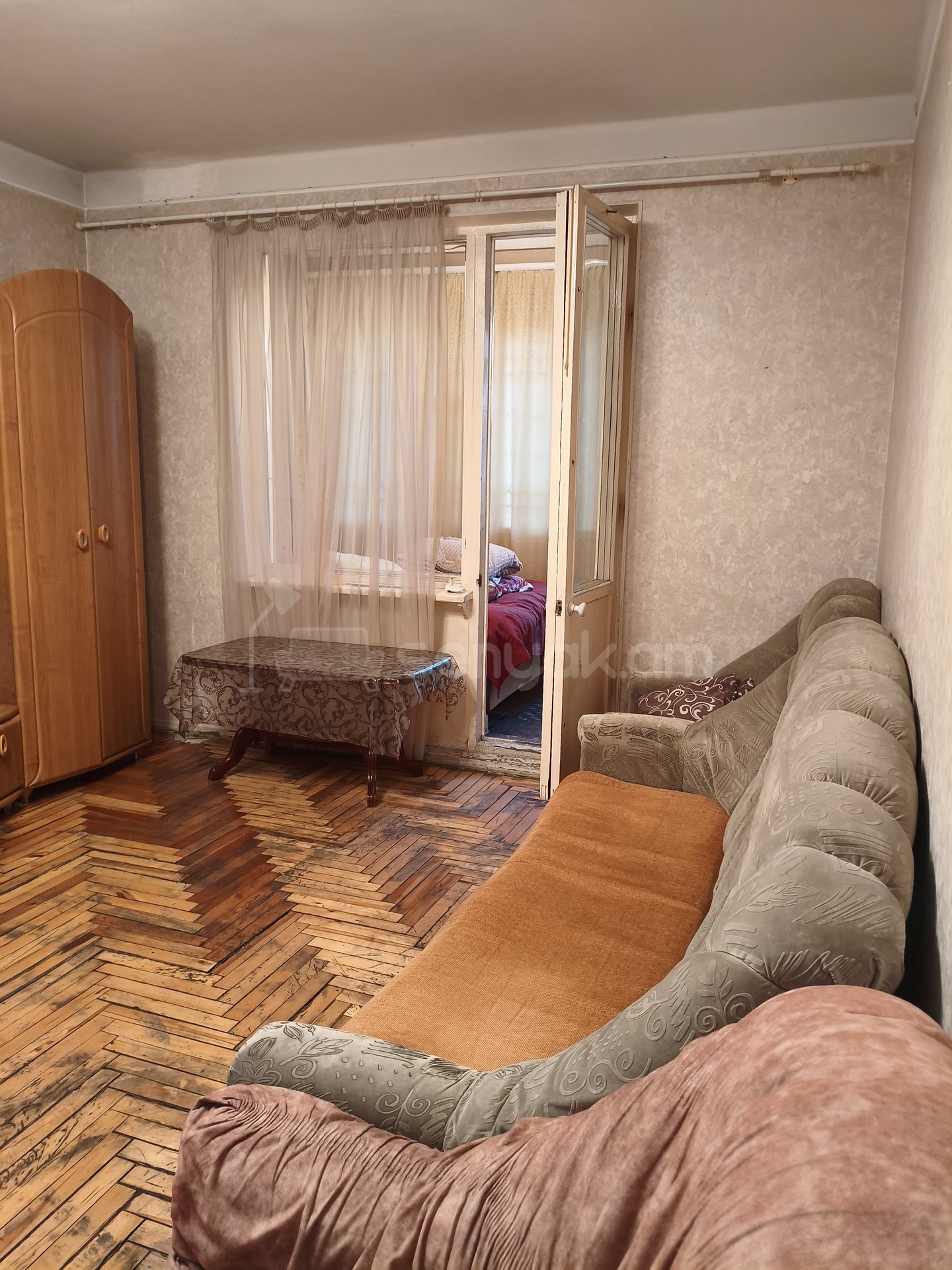 1 Սենյականոց Բնակարան, 48քմ, 5/9 հարկ, Նորմալ Վիճակում, Կահավորված, Արևկող