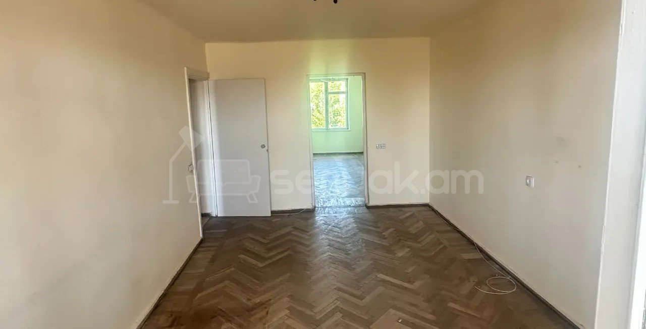 2 Սենյականոց Բնակարան, 57քմ, 3/4 հարկ, Պետական Վիճակում