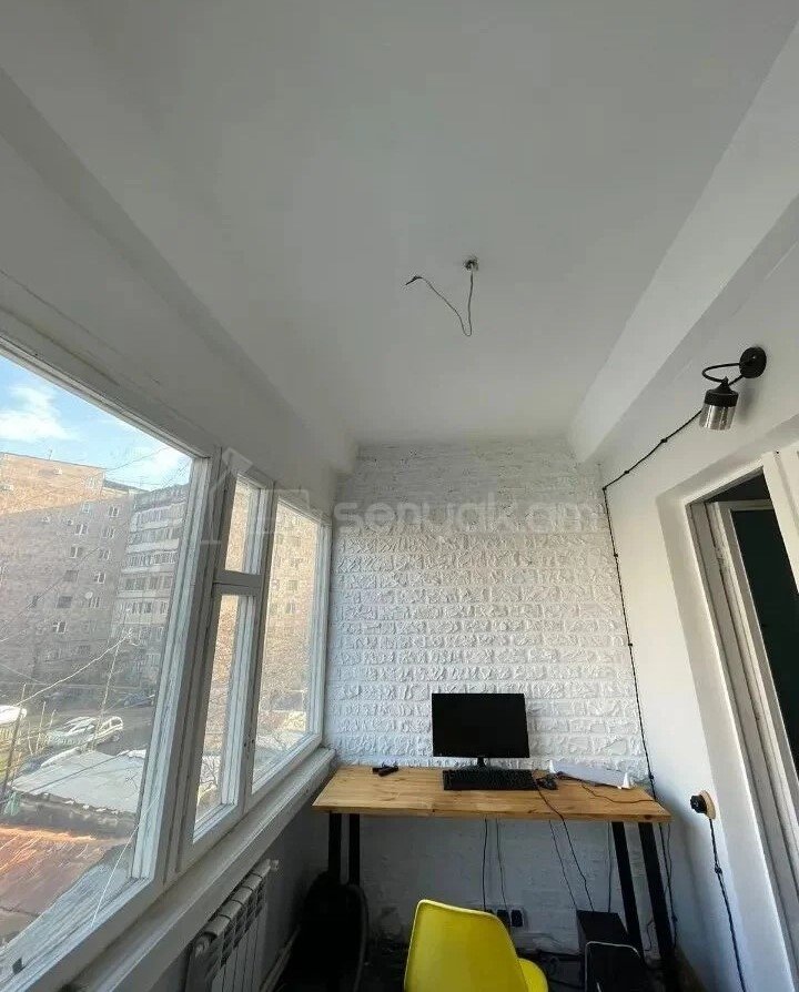 2 Սենյականոց Բնակարան, 45քմ, 4/9 հարկ, Կապիտալ Վերանորոգված