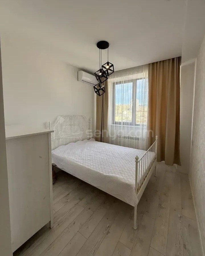 4 Սենյականոց Բնակարան Նորակառույցում, 125քմ, 8/16 հարկ, Դիզայներական Վերանորոգված, Կահավորված, Արևկող