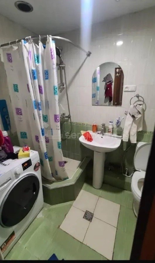 1 Սենյականոց Բնակարան Քարե Շենքում, 45քմ, 2/5 հարկ, Կոսմետիկ Վերանորոգված, Կահավորված