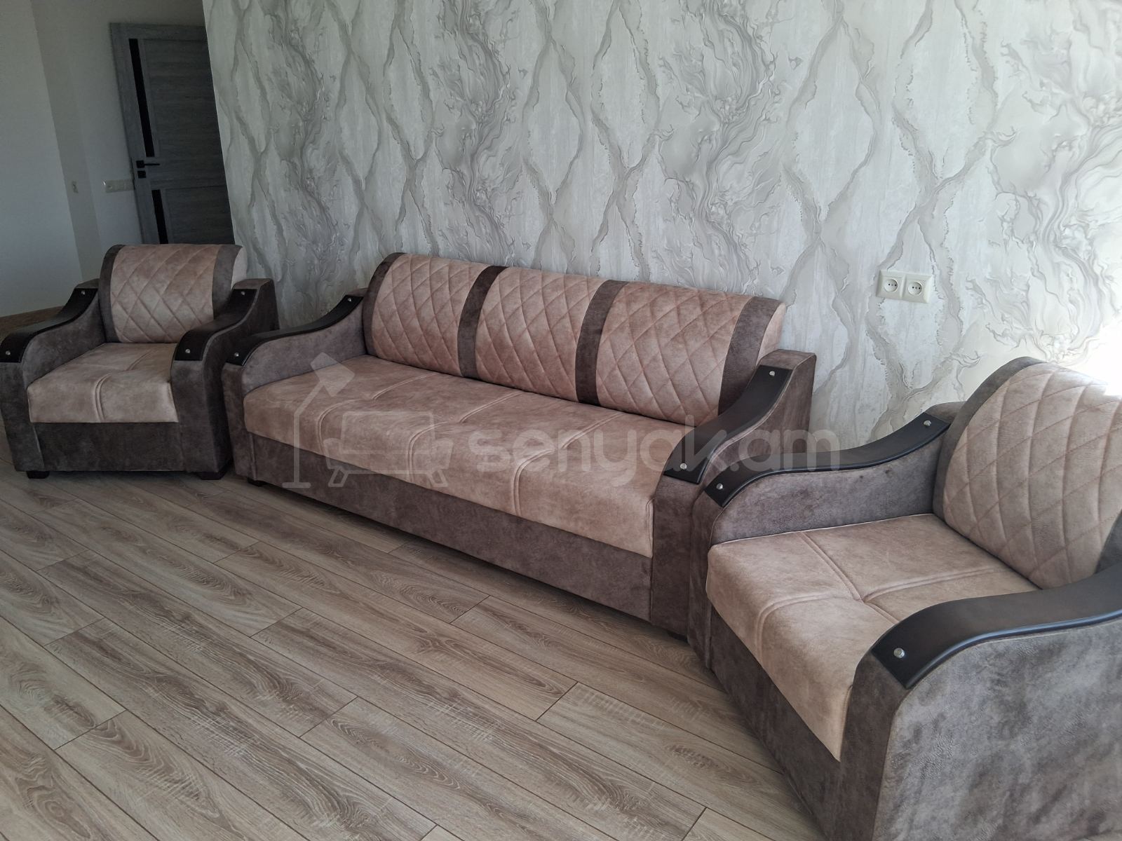 4 Սենյականոց Բնակարան Նորակառույցում, 91քմ, 4/16 հարկ, Կապիտալ Վերանորոգված, Կահավորված, Արևկող