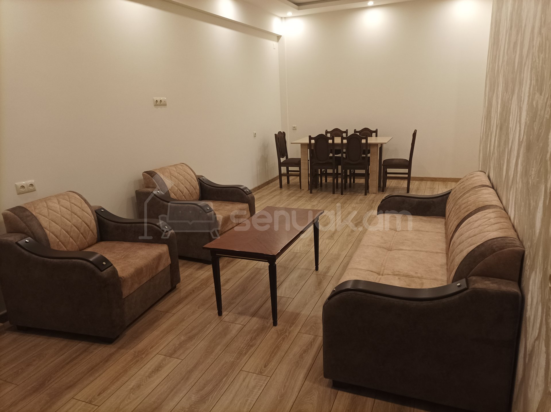 4 Սենյականոց Բնակարան Նորակառույցում, 91քմ, 4/16 հարկ, Կապիտալ Վերանորոգված, Կահավորված, Արևկող