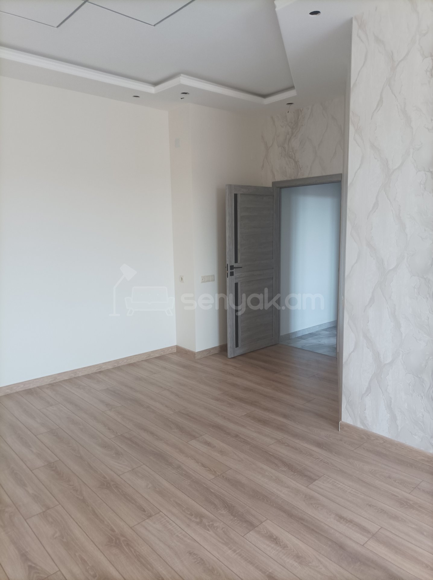 4 Սենյականոց Բնակարան Նորակառույցում, 91քմ, 4/16 հարկ, Կապիտալ Վերանորոգված, Կահավորված, Արևկող