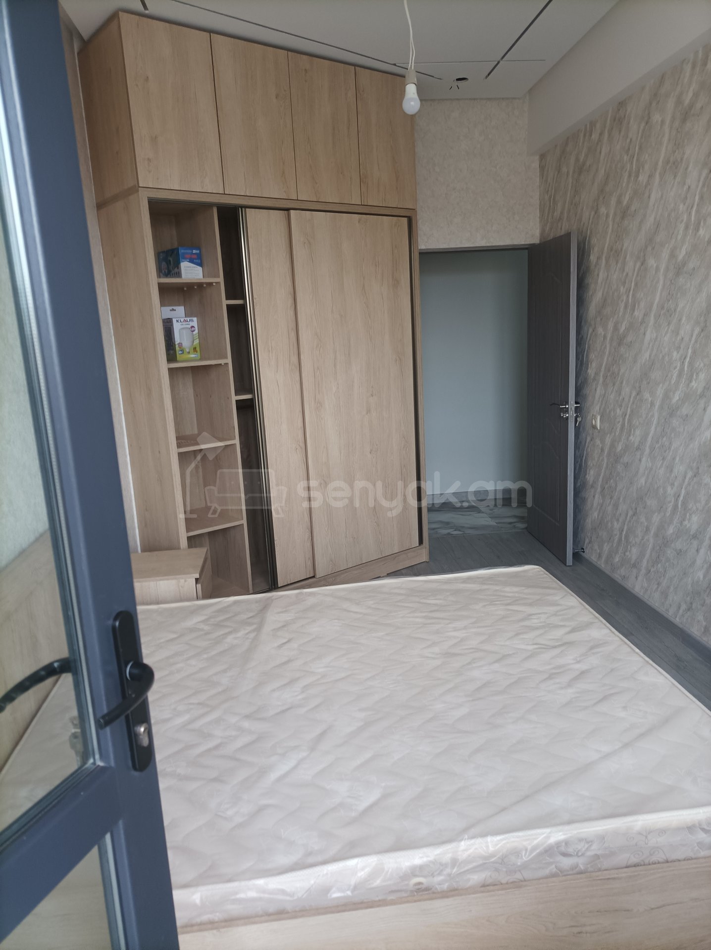 4 Սենյականոց Բնակարան Նորակառույցում, 91քմ, 4/16 հարկ, Կապիտալ Վերանորոգված, Կահավորված, Արևկող