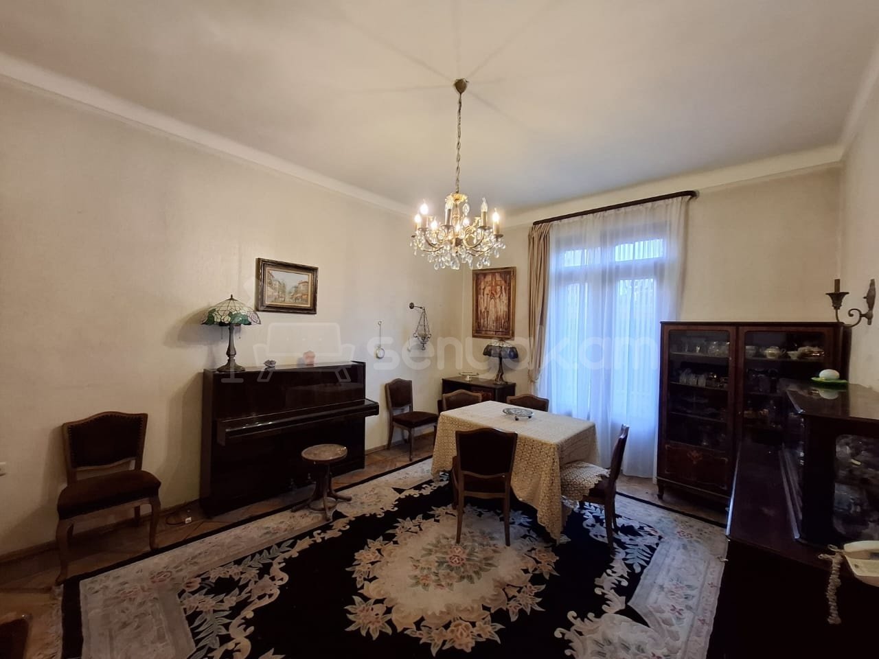 3 Սենյականոց Բնակարան Քարե Շենքում, 90քմ, 4/5 հարկ, Նորմալ Վիճակում