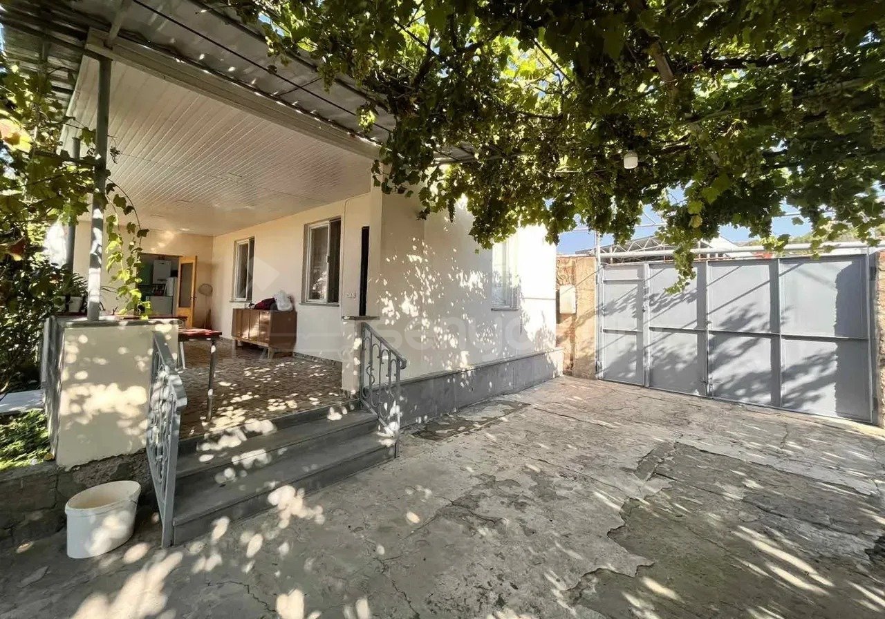 2 Սենյականոց Սեփական Տուն, 60քմ, Կոսմետիկ Վերանորոգված, Կահավորված