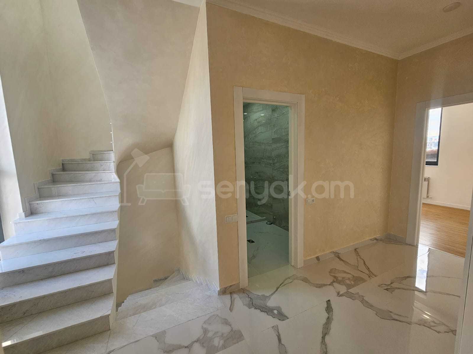 4 Սենյականոց Սեփական Տուն, 240քմ, Դիզայներական Վերանորոգված, Ավտոտնակով