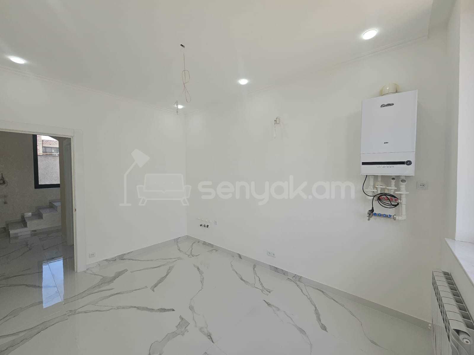 4 Սենյականոց Սեփական Տուն, 240քմ, Դիզայներական Վերանորոգված, Ավտոտնակով