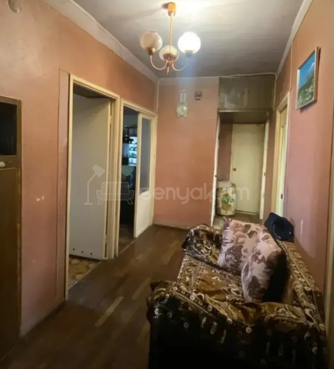 4 Սենյականոց Բնակարան, 85քմ, 2/9 հարկ, Պետական Վիճակում