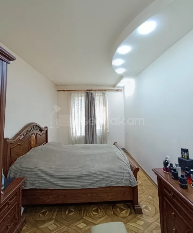 3 Սենյականոց Բնակարան, 76քմ, 1/9 հարկ, Կապիտալ Վերանորոգված