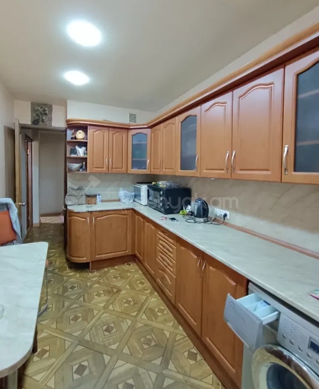 3 Սենյականոց Բնակարան, 76քմ, 1/9 հարկ, Կապիտալ Վերանորոգված
