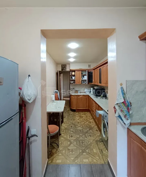 3 Սենյականոց Բնակարան, 76քմ, 1/9 հարկ, Կապիտալ Վերանորոգված