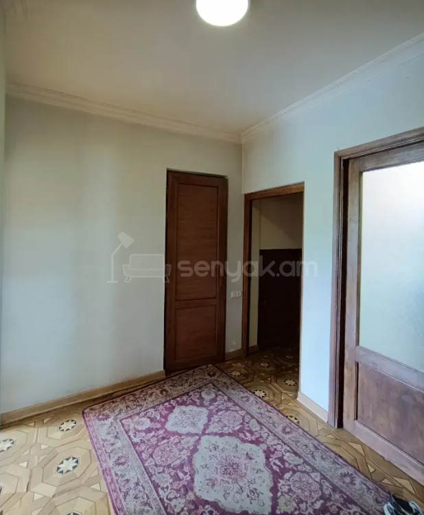3 Սենյականոց Բնակարան, 76քմ, 1/9 հարկ, Կապիտալ Վերանորոգված