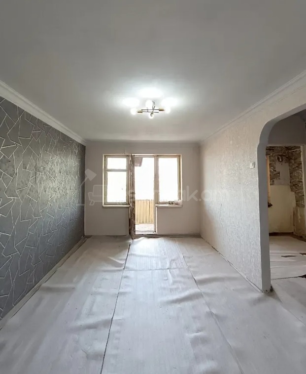 2 Սենյականոց Բնակարան Քարե Շենքում, 53քմ, 4/5 հարկ, Կոսմետիկ Վերանորոգված