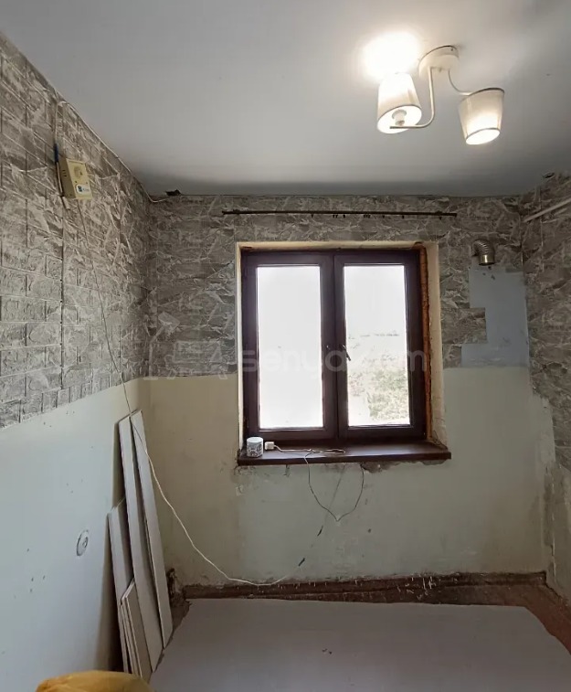 2 Սենյականոց Բնակարան Քարե Շենքում, 53քմ, 4/5 հարկ, Կոսմետիկ Վերանորոգված