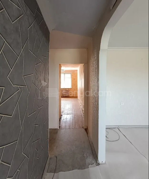 2 Սենյականոց Բնակարան Քարե Շենքում, 53քմ, 4/5 հարկ, Կոսմետիկ Վերանորոգված