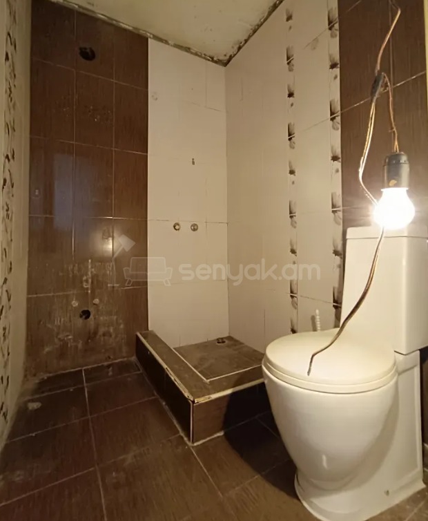 2 Սենյականոց Բնակարան Քարե Շենքում, 53քմ, 4/5 հարկ, Կոսմետիկ Վերանորոգված