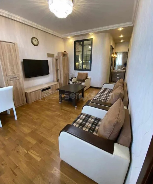 3 Սենյականոց Բնակարան Նորակառույցում, 80քմ, 11/19 հարկ, Դիզայներական Վերանորոգված