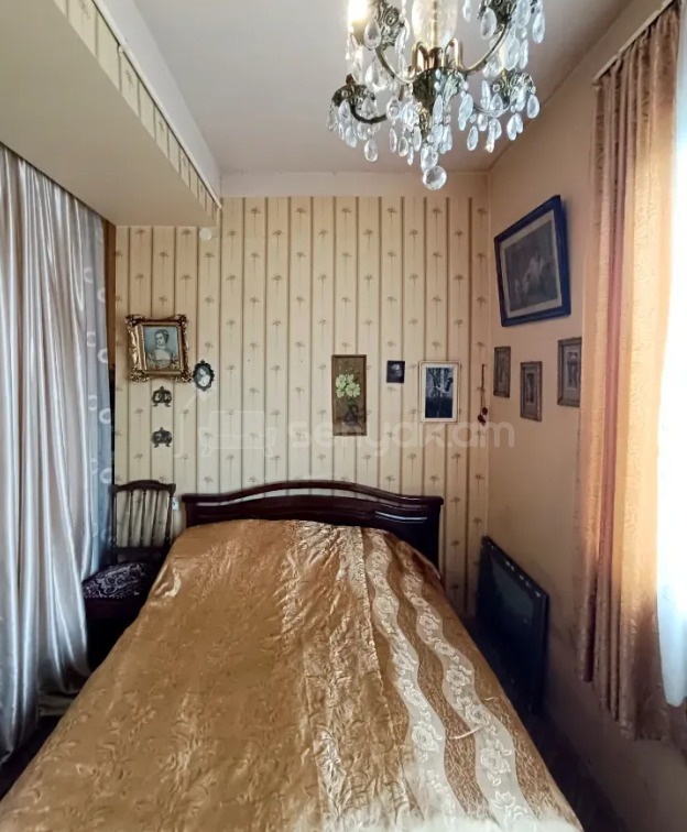 2 Սենյականոց Բնակարան Քարե Շենքում, 72քմ, 4/4 հարկ, Կոսմետիկ Վերանորոգված