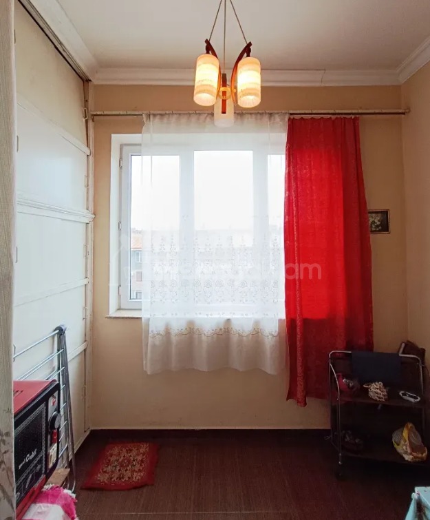 2 Սենյականոց Բնակարան Քարե Շենքում, 72քմ, 4/4 հարկ, Կոսմետիկ Վերանորոգված