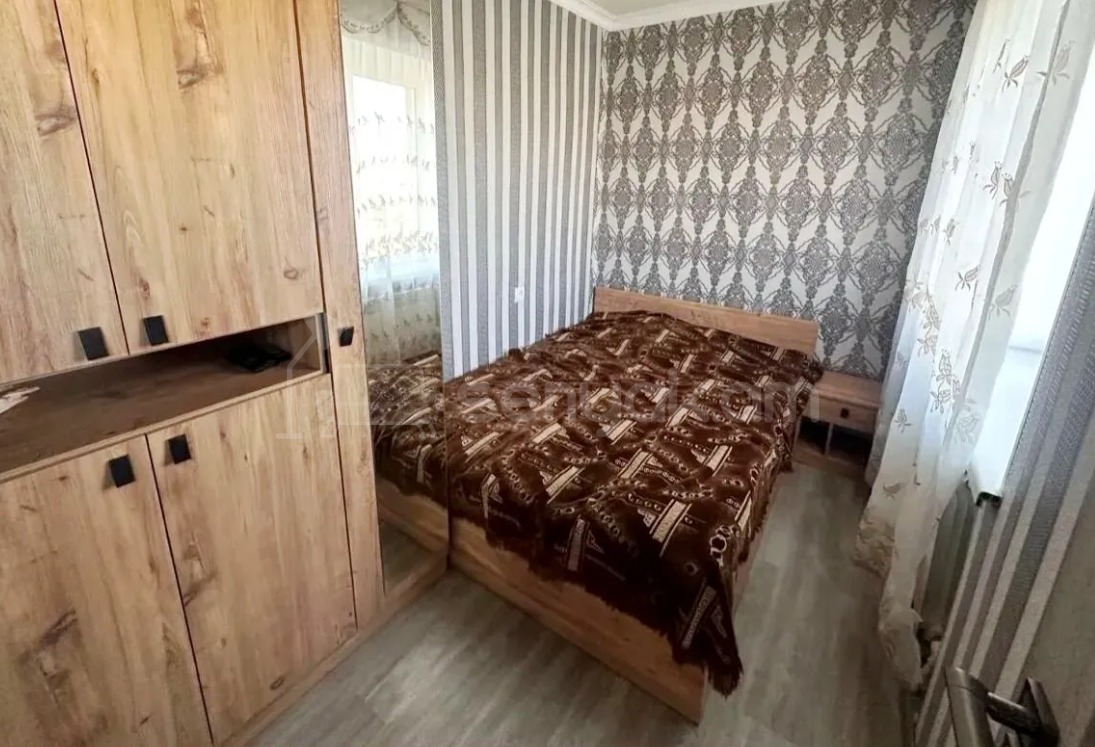 2 Սենյականոց Բնակարան Քարե Շենքում, 34քմ, 3/5 հարկ, Կապիտալ Վերանորոգված
