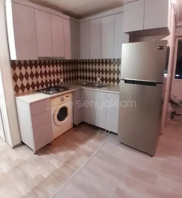 2 Սենյականոց Բնակարան Քարե Շենքում, 34քմ, 3/5 հարկ, Կապիտալ Վերանորոգված