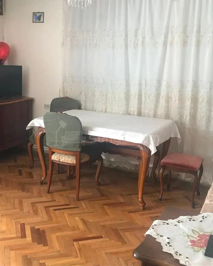 3 Սենյականոց Բնակարան, 88քմ, 3/14 հարկ, Նորմալ Վիճակում