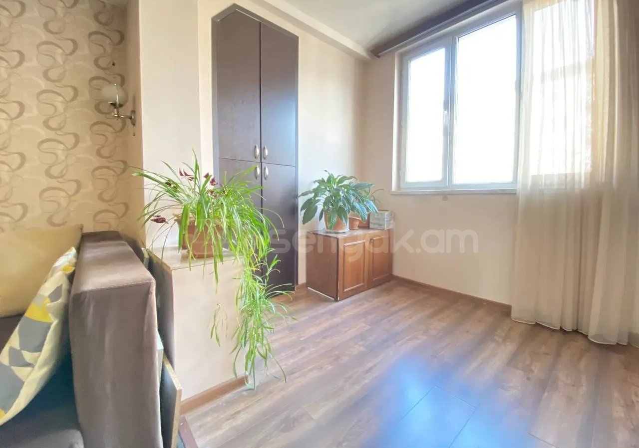 3 Սենյականոց Բնակարան, 73քմ, 3/4 հարկ, Կապիտալ Վերանորոգված