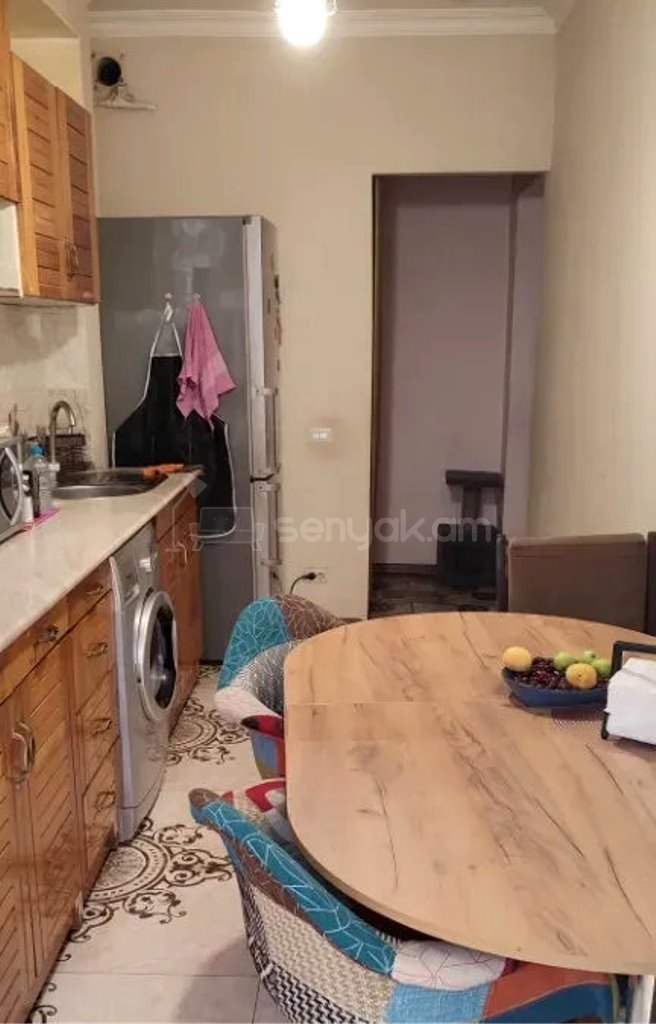 3 Սենյականոց Բնակարան, 94քմ, 2/9 հարկ, Կապիտալ Վերանորոգված