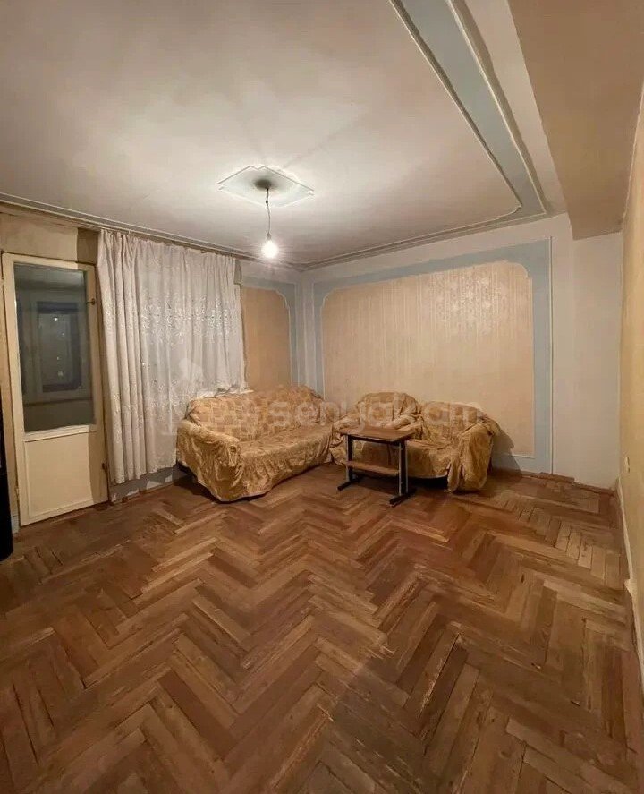 4 Սենյականոց Բնակարան, 86քմ, 7/9 հարկ, Նորմալ Վիճակում
