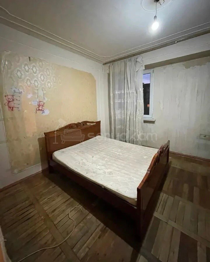 4 Սենյականոց Բնակարան, 86քմ, 7/9 հարկ, Նորմալ Վիճակում