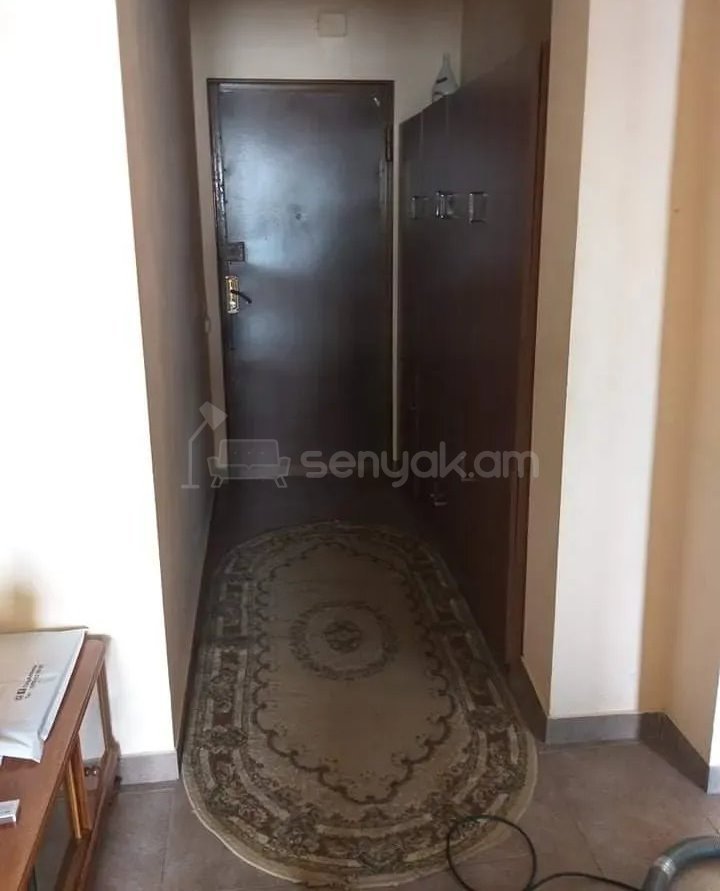 3 Սենյականոց Բնակարան, 70քմ, 2/8 հարկ, Կապիտալ Վերանորոգված