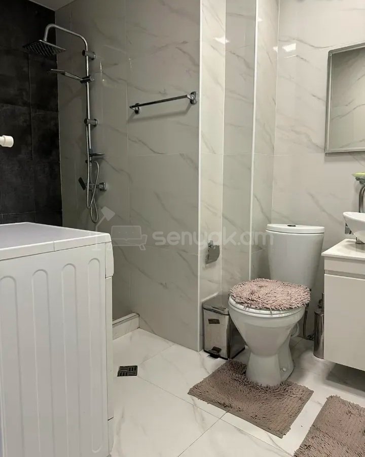 2 Սենյականոց Բնակարան Նորակառույցում, 47քմ, 12/13 հարկ, Դիզայներական Վերանորոգված