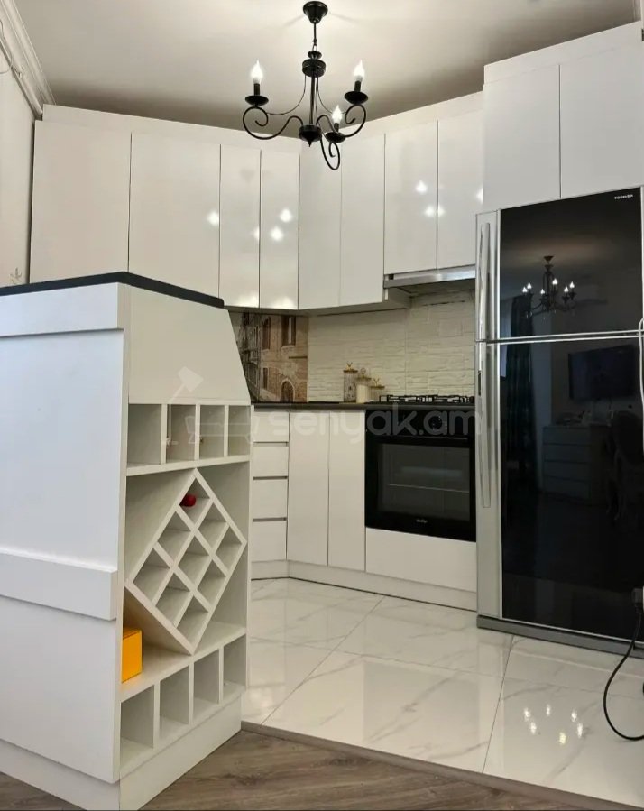 2 Սենյականոց Բնակարան Նորակառույցում, 47քմ, 12/13 հարկ, Դիզայներական Վերանորոգված