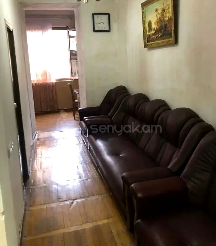 3 Սենյականոց Բնակարան Քարե Շենքում, 78քմ, 2/4 հարկ, Կոսմետիկ Վերանորոգված