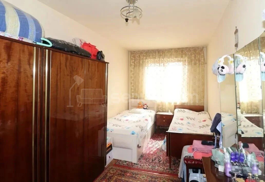 3 Սենյականոց Բնակարան, 64քմ, 4/4 հարկ, Նորմալ Վիճակում