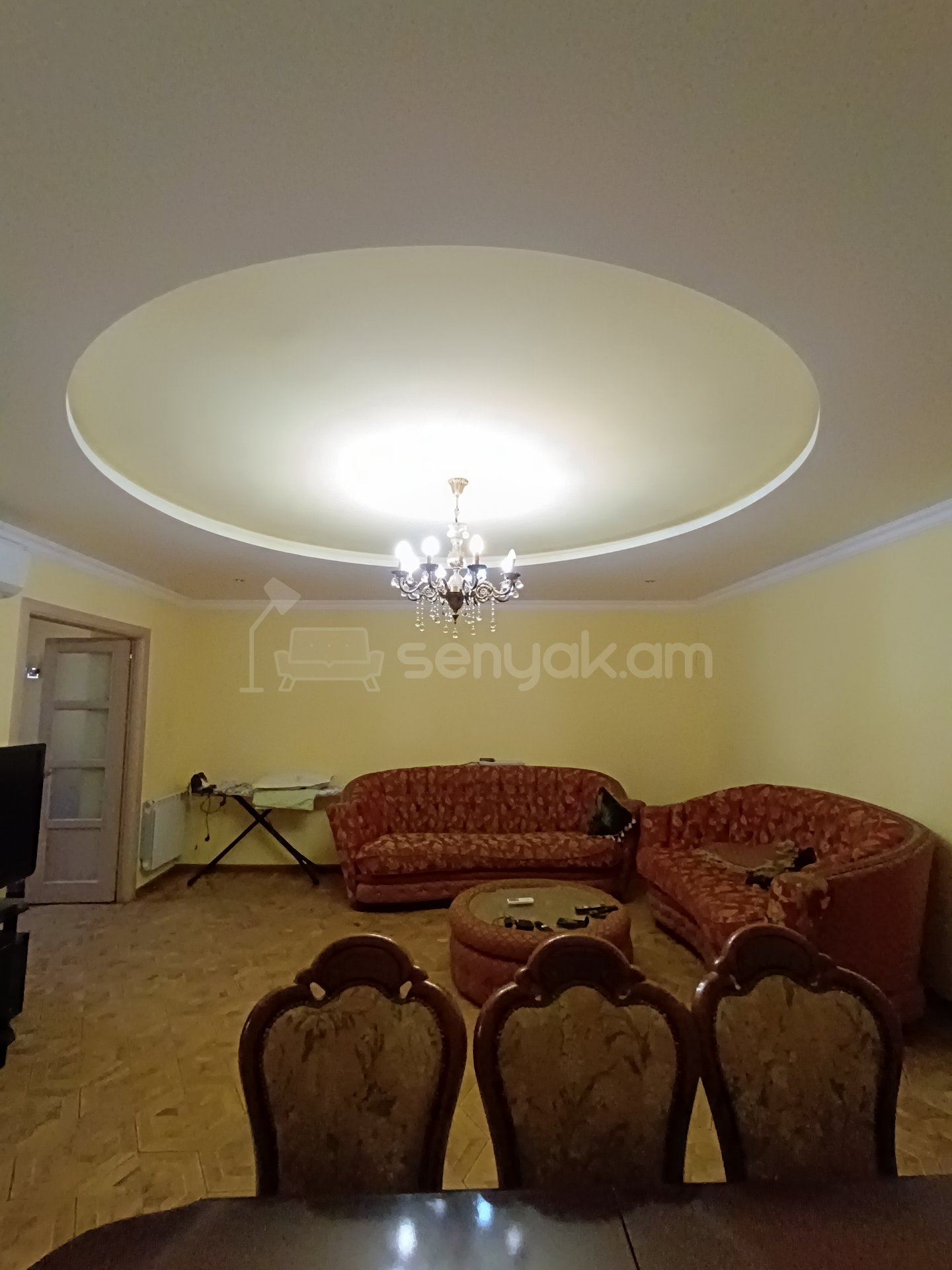 3 Սենյականոց Բնակարան Քարե Շենքում, 108քմ, 1/5 հարկ, Կապիտալ Վերանորոգված