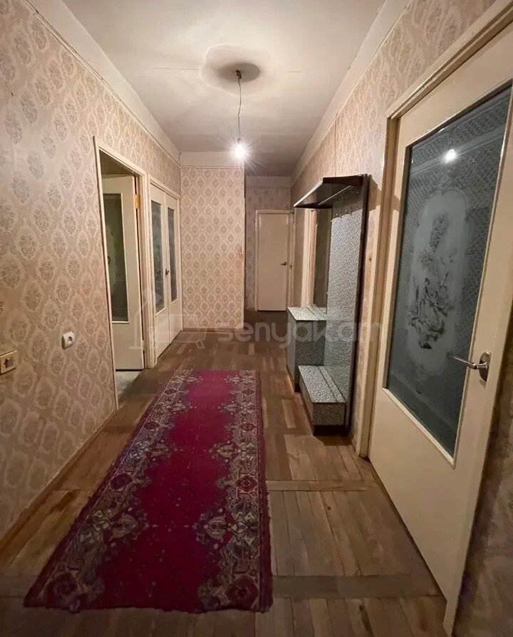 4 Սենյականոց Բնակարան, 86քմ, 7/9 հարկ, Պետական Վիճակում