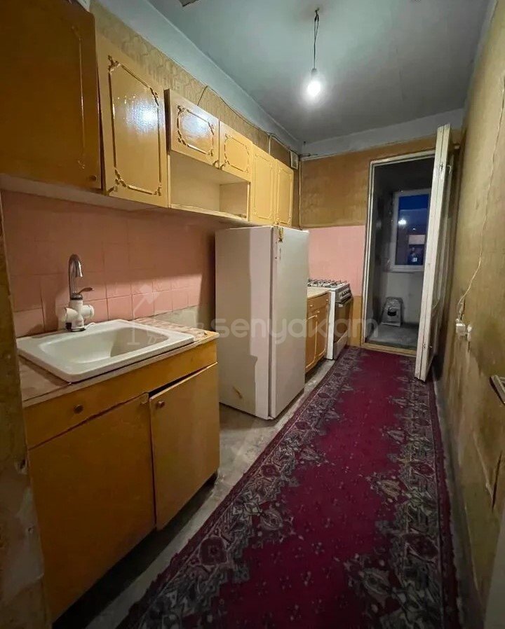 4 Սենյականոց Բնակարան, 86քմ, 7/9 հարկ, Պետական Վիճակում