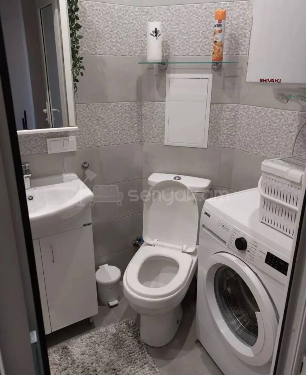2 Սենյականոց Բնակարան Քարե Շենքում, 44քմ, 5/5 հարկ, Կապիտալ Վերանորոգված, Կահավորված, Արևկող