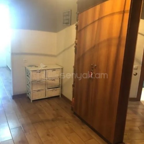 1 Սենյականոց Բնակարան Քարե Շենքում, 47քմ, 2/5 հարկ, Կապիտալ Վերանորոգված, Կահավորված, Արևկող