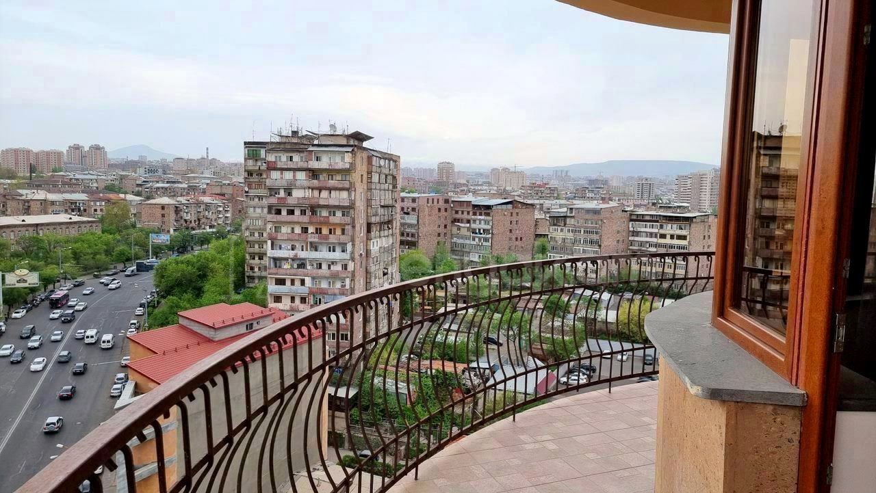 3 Սենյականոց Բնակարան Նորակառույցում, 90քմ, 8/13 հարկ, Դիզայներական Վերանորոգված, Կահավորված, Արևկող