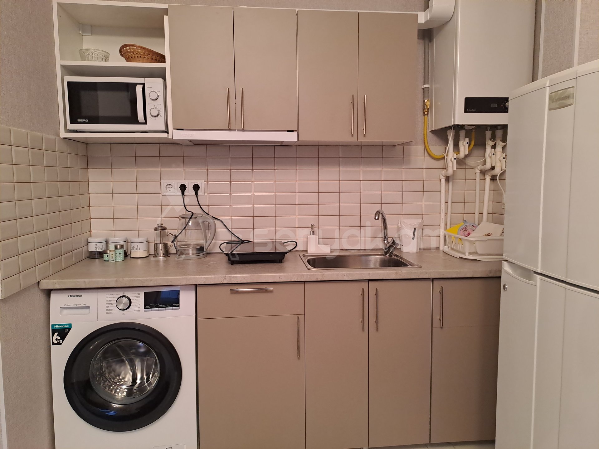 2 Սենյականոց Բնակարան Նորակառույցում, 48քմ, 2/2 հարկ, Կապիտալ Վերանորոգված