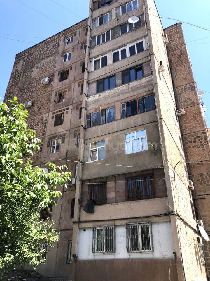 1 Սենյականոց Բնակարան, 56քմ, 6/9 հարկ, Կոսմետիկ Վերանորոգված
