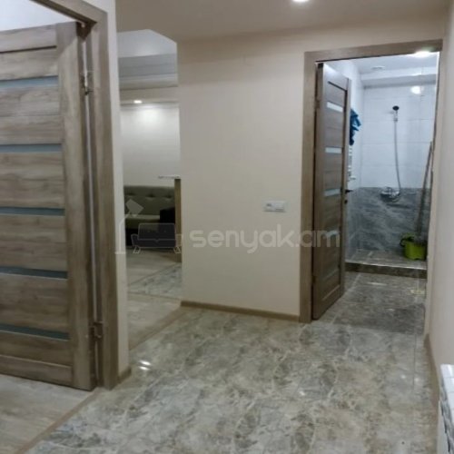 2 Սենյականոց Բնակարան, 50քմ, 2/9 հարկ, Կապիտալ Վերանորոգված, Կահավորված, Արևկող